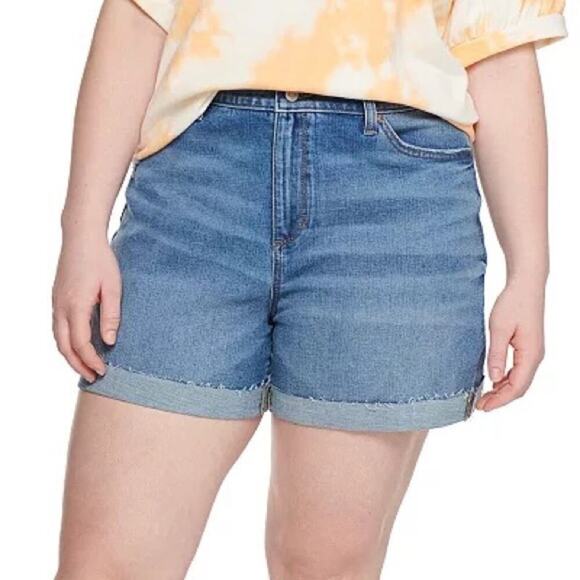 NWT Plus Size Sonoma Goods For Life Premium High-Waist Denim Shorts - Picture 1 of 4